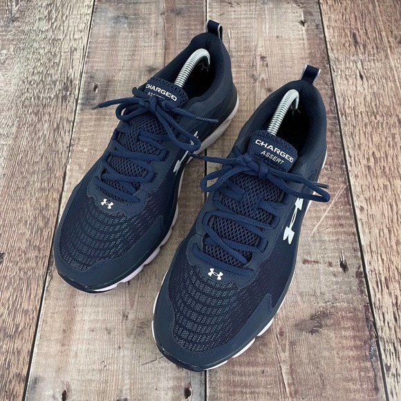 Under Armour Other - Under Armour Charged Assert 9 Mens Sz US 9.5 4E Wide Navy Blue White Sneakers